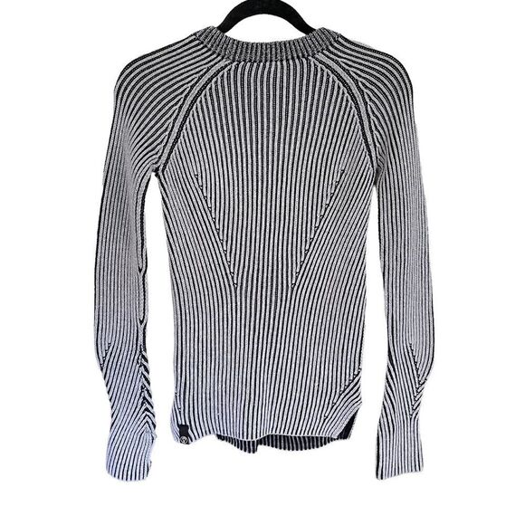 Lululemon Ivivaa Black & White Ribbed Long Sleeve Pullover Youth SZ 14 - Picture 10 of 11